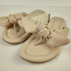 New Women's A NEW DAY Cream/ ADLEY Bowtie Padded Sandals Slide On Flip Flops